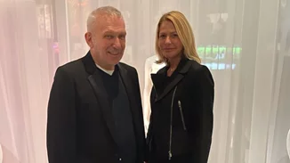 Τζένη Μπαλατσινού | Ποζάρει με τον Jean Paul Gaultier στο Παρίσι