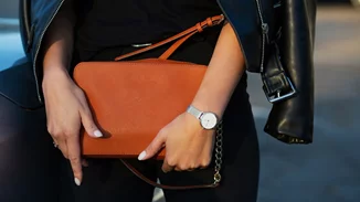 Μπήκε ο Οκτώβριος | 10 μανικιούρ για να βρεις τι θα κάνεις αυτόν το μήνα στα νύχια σου