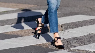 Αντίο σκασμένες φτέρνες | Τα προϊόντα που χρειάζεσαι πριν τις πρώτες βόλτες με mules