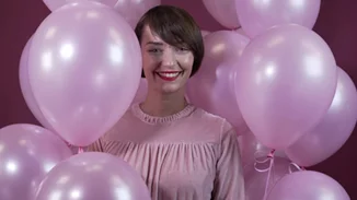 10 χρόνια Missbloom | Η Κατερίνα Μισιχρόνη έφερε έναν αέρα άλλης εποχής στο απόλυτο digital party