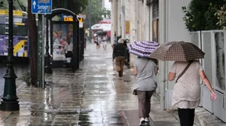 Καιρός | Πτώση της θερμοκρασίας με βροχές και καταιγίδες - Πού θα σημειωθούν έντονα φαινόμενα