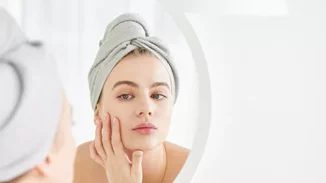 Τρία ύπουλα σημάδια πως η επιδερμίδα σου γερνάει