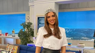 Όταν η Σταματίνα Τσιμτσιλή κέρδισε το δικό της στέμμα ομορφιάς - Η ιστορία πίσω από τη φωτογραφία