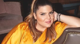 Η Δανάη Μπάρκα επέστρεψε στη δουλειά & στέλνει το δικό της μήνυμα