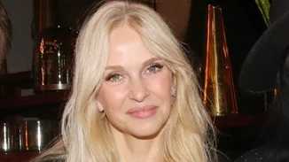 Μαρί Κωνσταντάτου | Με hippie φούστα σε σπάνια εμφάνιση με την κόρη του Γιάννη Κεντ