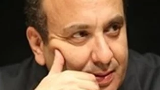 Ο Χρήστος Χωμενίδης μιλά..."Περί πάχους"