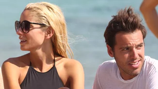 Δούκισσα Νομικού - Δημήτρης Θεοδωρίδης | Διπλή βάφτιση των παιδιών τους στη Μύκονο