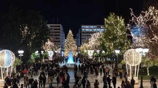 Ένα πλούσιο εορταστικό πρόγραμμα από άκρη σε άκρη της Αθήνας