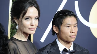 Oι πρώτες φωτογραφίες του Pax με τη μητέρα του μετά το τροχαίο ατύχημα - Με δεμένο το χέρι