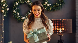 Ψάχνεις δώρο για την κολλητή σου; Βρήκαμε το τέλειο beauty case