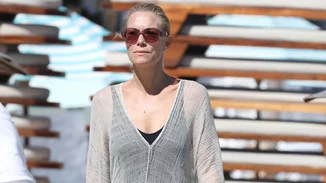 Φεστιβάλ Βενετίας | Η Βίκυ Καγιά δημιούργησε το ιδανικό casual σύνολο για αυτή την περίοδο