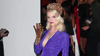 Πώς οι celebrities είχαν προβλέψει το χρώμα του Pantone Institute για το 2022