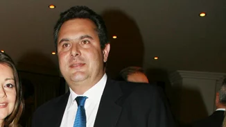 Πάνος Καμμένος | Αγνώριστος στη νέα του φωτογραφία. Ανανεωμένος και αδυνατισμένος