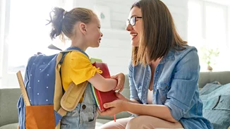 Στα Max Stores βρήκαμε τις τσάντες που θα συνοδεύσουν τα παιδιά όλη τη σχολική χρονιά