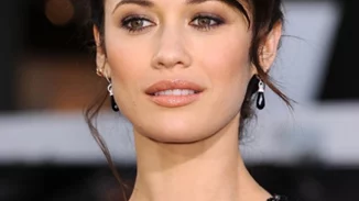 Olga Kurylenko | "Ο Πούτιν δεν περίμενε τέτοια αντίσταση από την Ουκρανία"