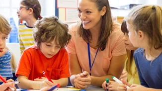 Μια δασκάλα αποκαλύπτει στο TikTok το μεγαλύτερο λάθος που είδε τους γονείς να κάνουν με τα παιδιά τους