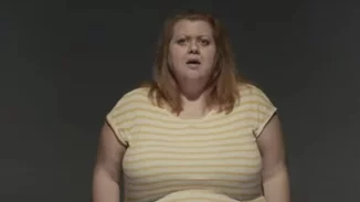 "Με λένε Αντιγόνη και είμαι χοντρή"