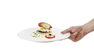 Tasty Awards 2024 x Esquire: Εσύ ποιο εστιατόριο επιλέγεις για fine dining;