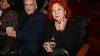 Ίδια η Χρυσούλα Διαβάτη | Ο Νικήτας Τσακίρογλου σε μία σπάνια εμφάνιση με την κόρη του