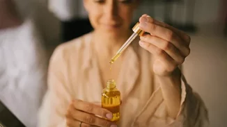 Το φυσικό έλαιο που σώζει από τη δυσκοιλιότητα σε λίγες ώρες: Πώς να το χρησιμοποιήσεις σωστά;