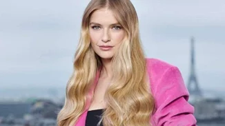 Η Camille Razat είναι ένας σοβαρός λόγος για να δεις Emily in Paris