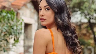 Η Ευγενία Σαμαρά φωτογραφίζεται με μπικίνι και όλοι σχολιάζουν το ίδιο πράγμα - "Βρε Σαμαρά!"