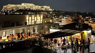 "Ostomachion", η σχεδόν speakeasy ταράτσα της Κολοκοτρώνη