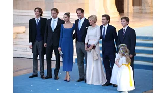 Marie Chantal – Μαρία Ολυμπία | Τα κομψά looks τους στην χριστουγεννιάτικη κάρτα της οικογένειας Γλύξμπουργκ