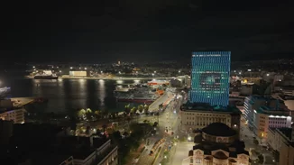 Ο Πύργος του Πειραιά στα χρώματα της Allwyn