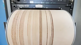 Ανησυχία μετά τον σεισμό στην Εύβοια | Το ρήγμα στα Ψαχνά είχε να δώσει σεισμό 12 χρόνια - Πάνω από 70 μετασεισμοί