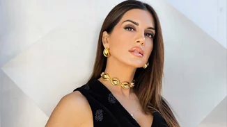 Αυτό είναι το πιο σέξι χρώμα μανικιούρ του καλοκαιριού που επιλέγει σταθερά η Σταματίνα Τσιμτσιλή