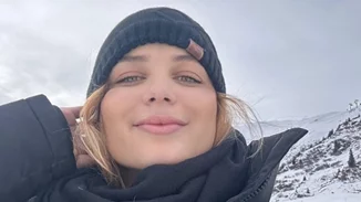 Ο σύντροφος της αδικοχαμένης Κλαούντια στα Τέμπη | "Δεν έχω σχέδια. Δεν έχω τίποτα. Απλά κάθομαι και περνάνε οι μέρες"