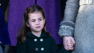 Ξεπέρασε τον πρίγκιπα George | Η Πριγκίπισσα Charlotte είναι η πιο πλούσια νεαρή royal