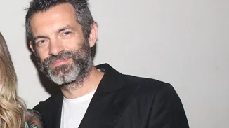 Φίλιππος Μιχόπουλος | Βόλτα στη Σαντορίνη με τα παιδιά του