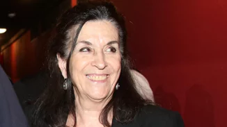 Νένα Μεντή | "Δεν έχω γυναίκες φίλες. Μάλλον είμαι σκύλα"