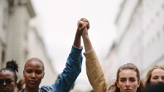 25η Νοεμβρίου, Διεθνής Ημέρα για την Εξάλειψη της Βίας κατά των γυναικών | Σπάμε τη σιωπή, αναζητούμε βοήθεια