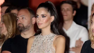 Summer goddess | Το αγαπημένο lip combo της Αλεξάνδρας Νίκα για υπέροχο χρώμα στα χείλη το καλοκαίρι