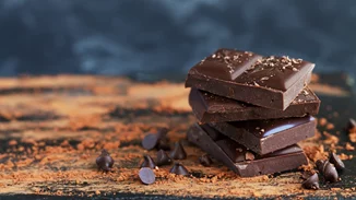 Χριστουγενιάτικες μπουκίτσες: Σοκολατάκια με κινόα και ακόμα 1 υλικό