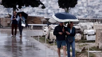 Με άστατο καιρό και καταιγίδες ξεκινάει η εβδομάδα