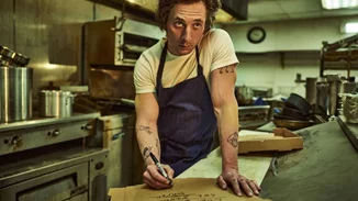 Καμία έκπληξη, το The Bear συνεχίζει με 3η σεζόν