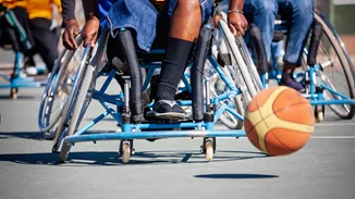 Ράμπα πρόσβασης και θέσεις για ΑμΕΑ στο Ποσειδώνιο Αθλητικό Κέντρο στη Θεσσαλονίκη