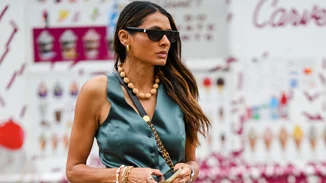 Η μακριά ολόσωμη φόρμα που είναι κατάλληλη για το travel look σου | Θα τη βρεις στην Oysho