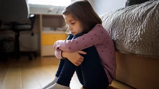 Ανήλικη παραβατικότητα: ένα πολυπαραγοντικό κοινωνικό φαινόμενο πίσω από τη δημόσια ανησυχία