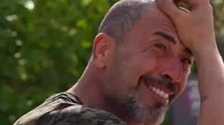 Survivor - Βαλάντης | Σε άθλια ψυχολογική κατάσταση - Έφτασε με κλάματα στο ξενοδοχείο (Βίντεο)