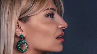 Φαίη Σκορδά | Ποζάρει χωρίς μακιγιάζ και αποδεικνύει ότι είναι εξίσου όμορφη