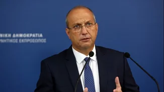 Νέος κυβερνητικός εκπρόσωπος | Παραδέχθηκε λάθη στις πυρκαγιές, άδειασε Τσιτσιπά - Τι είπε για Χρυσοχοΐδη