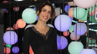 Τόνια Σωτηροπούλου | Φόρεσε την δερμάτινη φούστα όπως όλες οι fashion influencers