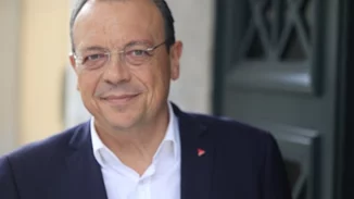 Σωκράτης Φάμελλος | Οι μεγάλες απώλειες της ζωής του, το τραγούδι που έγραψε και η σχέση με τον μουσικό αδελφό του