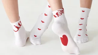 #CalzedoniaLovesYou: Γιόρτασε την ημέρα των ερωτευμένων με fun και romantic-chic κομμάτια