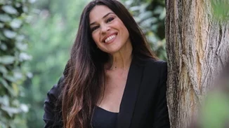 Η Ναταλία Δραγούμη μάς δείχνει τα πρωτότυπα αξεσουάρ που έβαλε κάτω από το δέντρο της